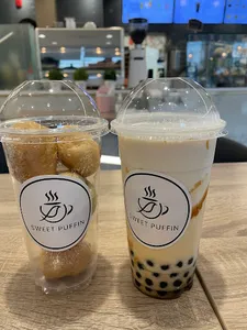 Sweet Puffin - Dessert restaurant in Burnaby – fine dining dishes, interior photos, and ambiance.