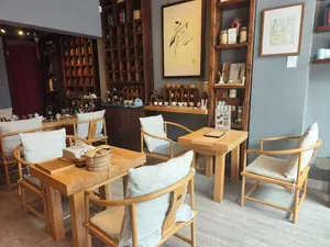 VANCHA Downtown Shop - Drinks & Bubble Tea restaurant in Downtown Vancouver – fine dining dishes, interior photos, and ambiance.