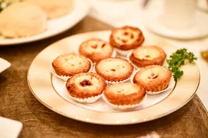 Yue Restaurant - Dim Sum restaurant in Richmond – fine dining dishes, interior photos, and ambiance.