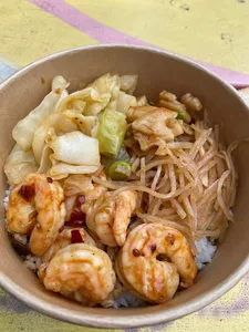 Dragon Bowl Metrotown - Taiwanese & HK Cafe restaurant in Burnaby – fine dining dishes, interior photos, and ambiance.