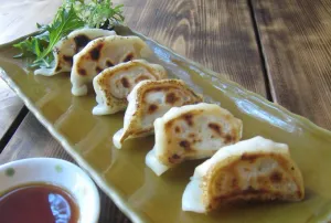 Shizenya - Japanese & Sushi restaurant in Downtown Vancouver – fine dining dishes, interior photos, and ambiance.