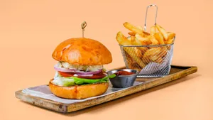 Taylight Local Craft Beer & Kitchen - Brewery & Pubs restaurant in Downtown Vancouver – fine dining dishes, interior photos, and ambiance.