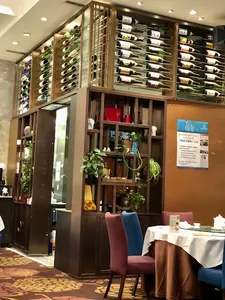 Neptune Palace Seafood Restaurant Vancouver - Dim Sum restaurant in Vancouver – fine dining dishes, interior photos, and ambiance.