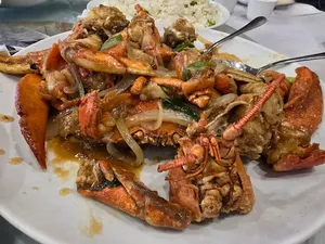 Haiyi Seafood Restaurant - Dim Sum restaurant in Vancouver – fine dining dishes, interior photos, and ambiance.