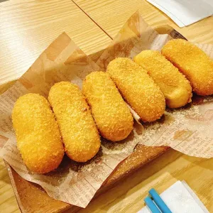 The Lucky Fish Pot - Szechuan Spicy restaurant in Coquitlam – fine dining dishes, interior photos, and ambiance.