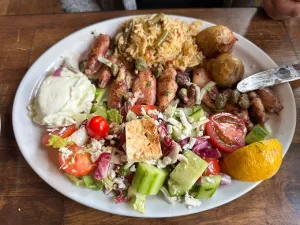 Vassilis souvlaki greek taverna - European restaurant in Burnaby – fine dining dishes, interior photos, and ambiance.