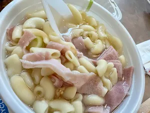 Jimmy‘s Tea House - Taiwanese & HK Cafe restaurant in Richmond – fine dining dishes, interior photos, and ambiance.