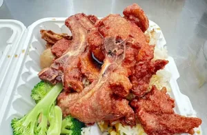 Ng Kee Cafe - Chinese restaurant in Richmond – fine dining dishes, interior photos, and ambiance.