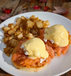 Egg & Co. - Brunch restaurant in Vancouver – fine dining dishes, interior photos, and ambiance.