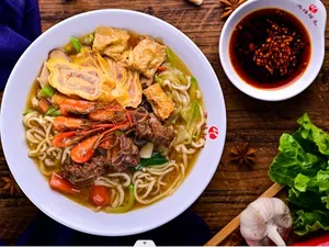 Ciwu Noodle House - Chinese restaurant in Richmond – fine dining dishes, interior photos, and ambiance.