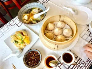 Shanghai Taste - Chinese restaurant in Richmond – fine dining dishes, interior photos, and ambiance.