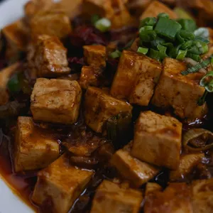 Ginger & Chili Restaurant - Chinese restaurant in Vancouver – fine dining dishes, interior photos, and ambiance.