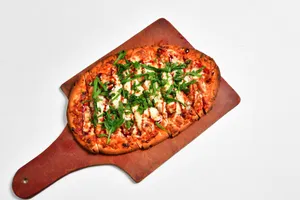 Picture of dish Flatbread Pizza at Moose's Down Under