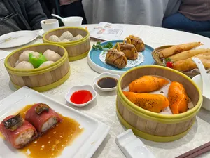 Neptune Palace Seafood Restaurant Brentwood - Dim Sum restaurant in Burnaby – fine dining dishes, interior photos, and ambiance.