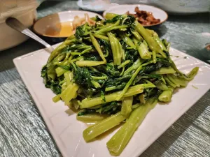 TAOTAOJU - Dim Sum restaurant in Vancouver – fine dining dishes, interior photos, and ambiance.