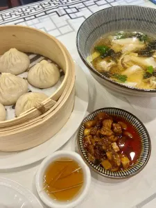 Shanghai Taste - Chinese restaurant in Richmond – fine dining dishes, interior photos, and ambiance.