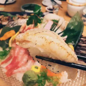 Kyuzo Japanese Restaurant Japanese & Sushi restaurant in Vancouver – fine dining dishes, interior photos, and ambiance.