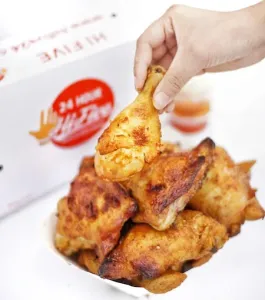 Hi Five Chicken East Broadway - Burger & Fried Chicken restaurant in Vancouver – fine dining dishes, interior photos, and ambiance.