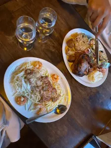 Vassilis souvlaki greek taverna - European restaurant in Burnaby – fine dining dishes, interior photos, and ambiance.