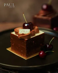 Paul Restaurant, Café and Bakery - Cafe restaurant in Downtown Vancouver – fine dining dishes, interior photos, and ambiance.