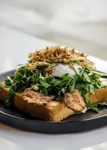 cafeclub. - Cafe restaurant in Downtown Vancouver – fine dining dishes, interior photos, and ambiance.