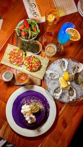 Taylight Local Craft Beer & Kitchen - Brewery & Pubs restaurant in Downtown Vancouver – fine dining dishes, interior photos, and ambiance.