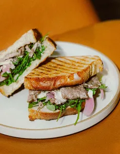 Picture of dish Roast Beef Sandwich at Aidan’s Coffee & Food W Hastings