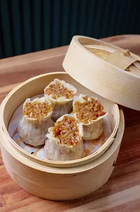 Fortune Feast - Szechuan Spicy restaurant in Richmond – fine dining dishes, interior photos, and ambiance.