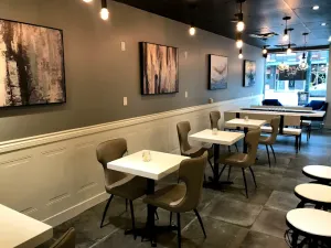 Caffe W West Broadway - Cafe restaurant in Vancouver – fine dining dishes, interior photos, and ambiance.