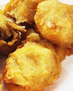 J&G Fried Chicken Crystall Mall - Burger & Fried Chicken restaurant in Burnaby – fine dining dishes, interior photos, and ambiance.