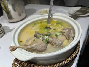 Osmanthus - Chinese restaurant in Richmond – fine dining dishes, interior photos, and ambiance.