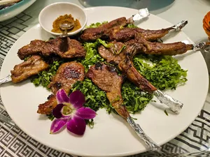 A BITE OF SHUNDE - Chinese restaurant in Richmond – fine dining dishes, interior photos, and ambiance.