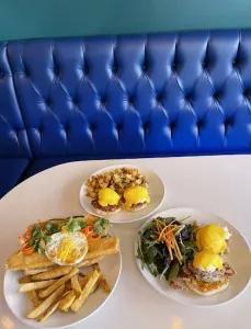 Egg & Co. - Brunch restaurant in Vancouver – fine dining dishes, interior photos, and ambiance.