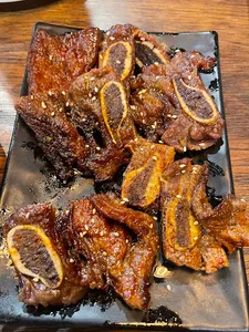 Northern BBQ Restaurant - BBQ restaurant – fine dining dishes, interior photos, and ambiance.