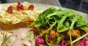 Wren cafe - Cafe restaurant in Downtown Vancouver – fine dining dishes, interior photos, and ambiance.