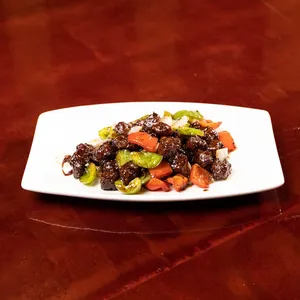 Z&W Shanghai Kitchen - Chinese restaurant in Vancouver – fine dining dishes, interior photos, and ambiance.