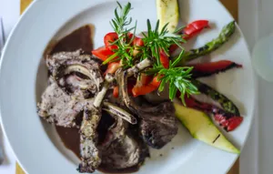 Steveston Seafood House - Seafood restaurant in Richmond – fine dining dishes, interior photos, and ambiance.