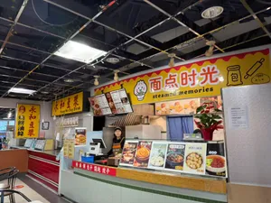 Steamed Memories - Chinese restaurant – fine dining dishes, interior photos, and ambiance.