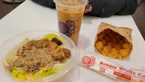Bubble Waffle Cafe Marine Gateway - Taiwanese & HK Cafe restaurant in Vancouver – fine dining dishes, interior photos, and ambiance.