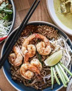 Kin Kao - Commercial - Thai restaurant in Vancouver – fine dining dishes, interior photos, and ambiance.