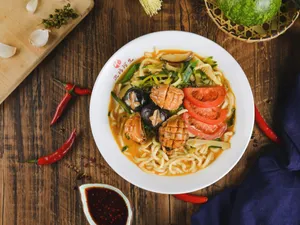 Ciwu Noodle House - Chinese restaurant in Richmond – fine dining dishes, interior photos, and ambiance.