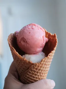 Sweet Surrender Gelato - Bubble Tea restaurant in Richmond – fine dining dishes, interior photos, and ambiance.