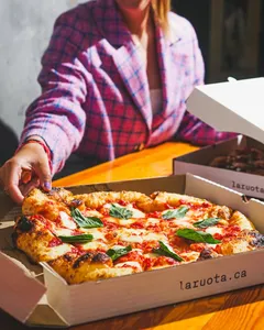 La Ruota West Broadway - Pizza restaurant in Vancouver – fine dining dishes, interior photos, and ambiance.