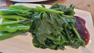 Neptune Wonton Noodle Richmond - Taiwanese & HK Cafe restaurant in Richmond – fine dining dishes, interior photos, and ambiance.