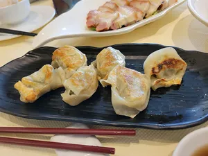 Yuan's Garden Restaurant - Chinese restaurant in Richmond – fine dining dishes, interior photos, and ambiance.