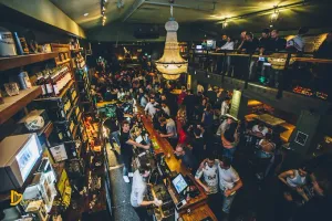 Donnellan’s Irish Pub - Irish restaurant in Downtown Vancouver – fine dining dishes, interior photos, and ambiance.