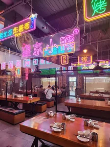 Tasty BBQ & Beer Bar Richmond - BBQ restaurant in Richmond – fine dining dishes, interior photos, and ambiance.