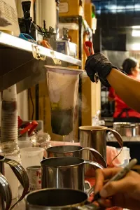 Cha Tra Mue - Drinks & Bubble Tea restaurant in Vancouver – fine dining dishes, interior photos, and ambiance.