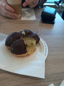 Sweet Puffin - Dessert restaurant in Burnaby – fine dining dishes, interior photos, and ambiance.