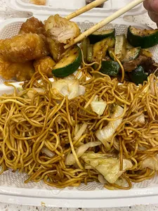 Famous wok - Chinese restaurant in Downtown Vancouver – fine dining dishes, interior photos, and ambiance.